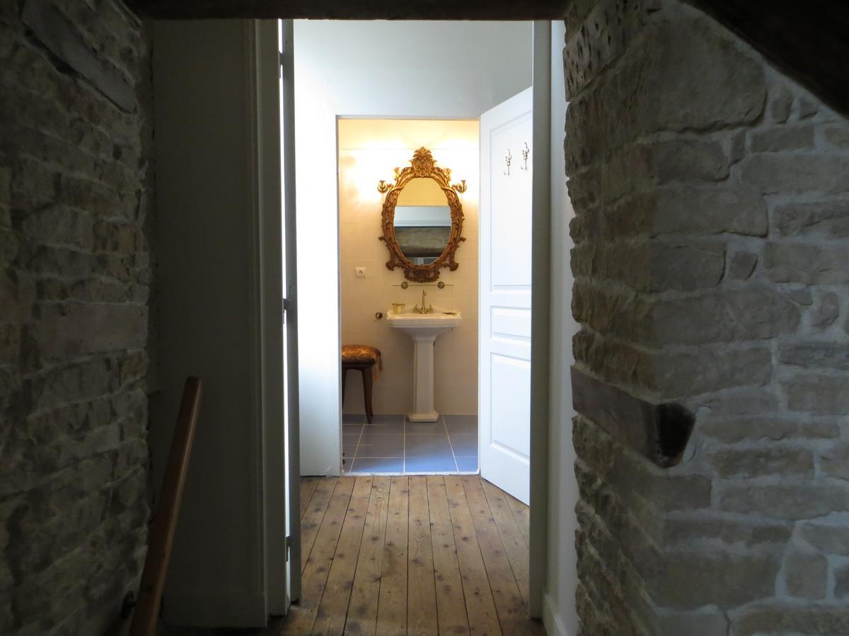 Le Bailli De Montsaugeon Bed and Breakfast Rum bild