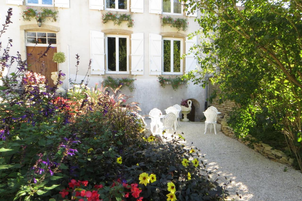 Le Bailli De Montsaugeon Bed and Breakfast Exteriör bild