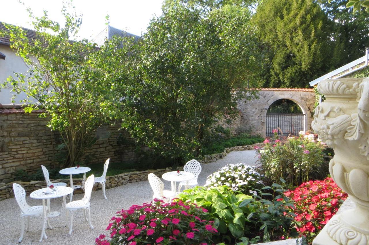 Le Bailli De Montsaugeon Bed and Breakfast Exteriör bild