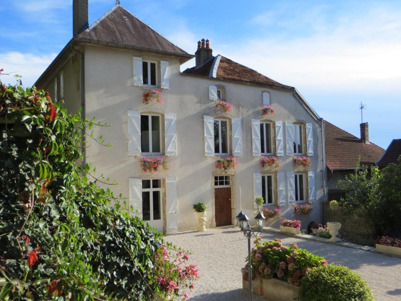 Le Bailli De Montsaugeon Bed and Breakfast Exteriör bild